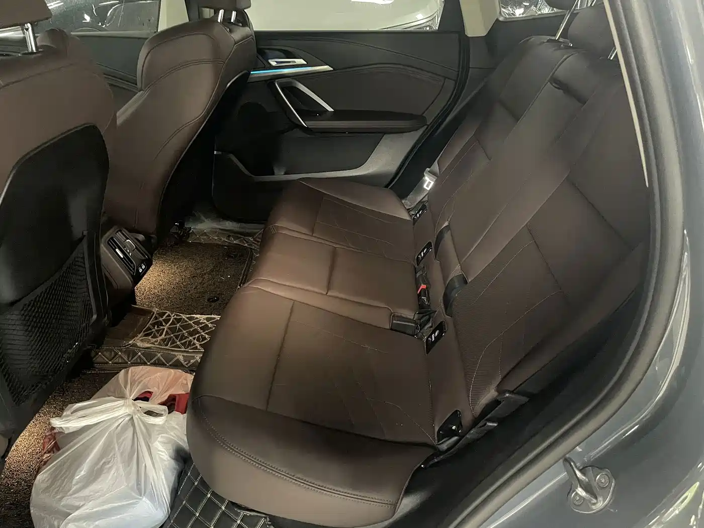 BMW iX1 2024