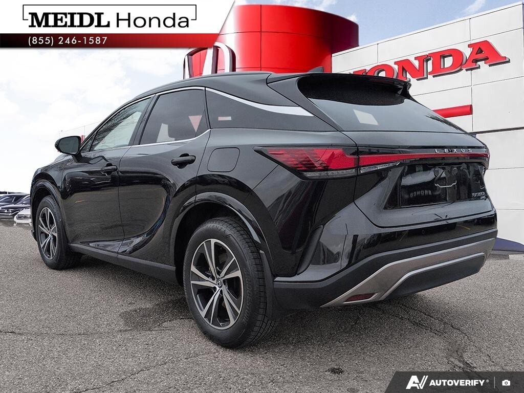 Lexus RX 2023