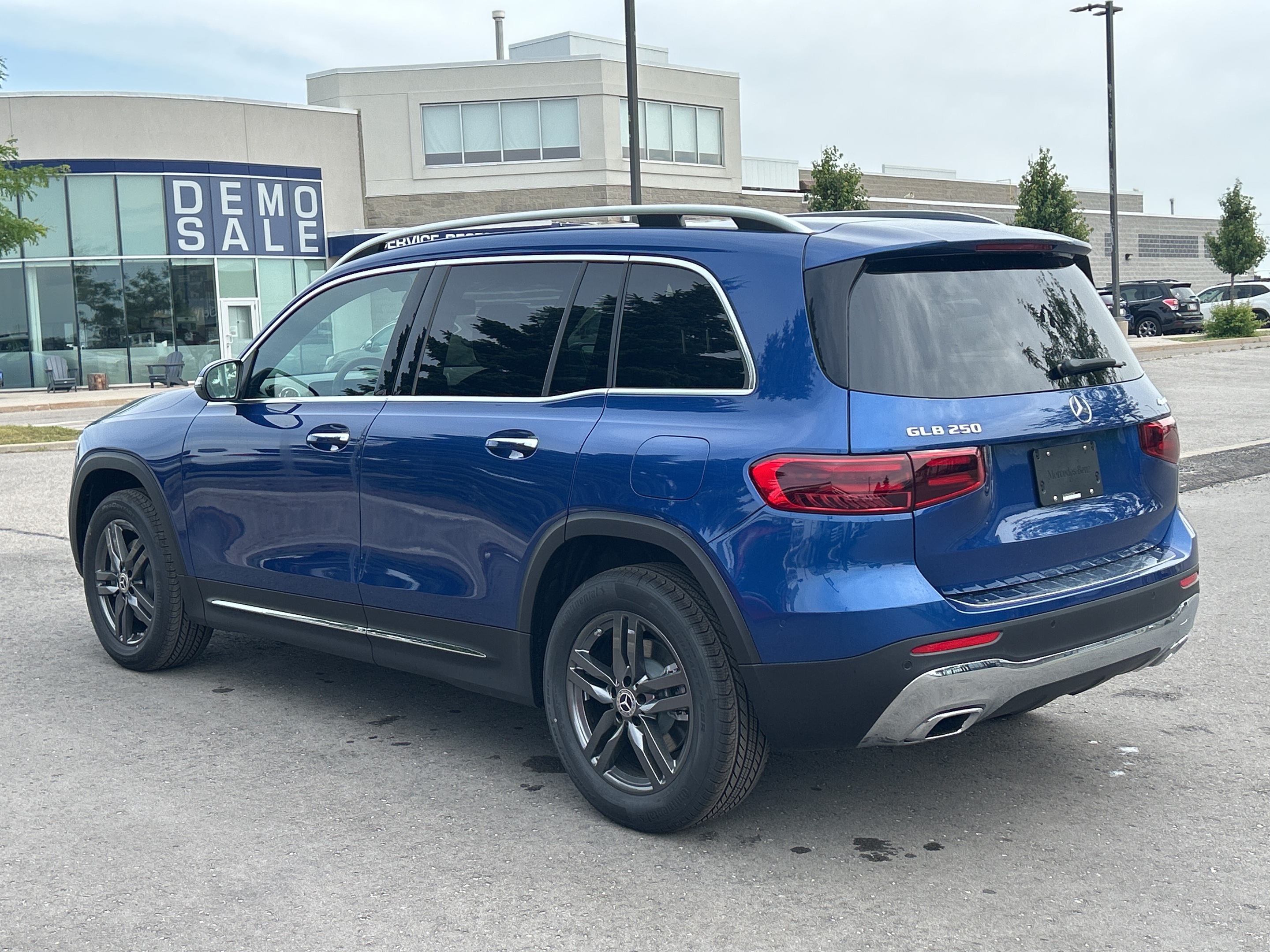Mercedes-Benz GLB 2025