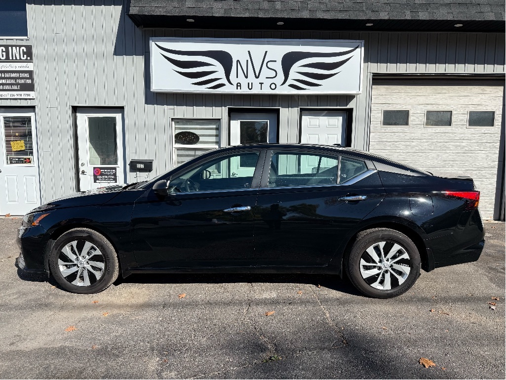 Nissan Altima 2024