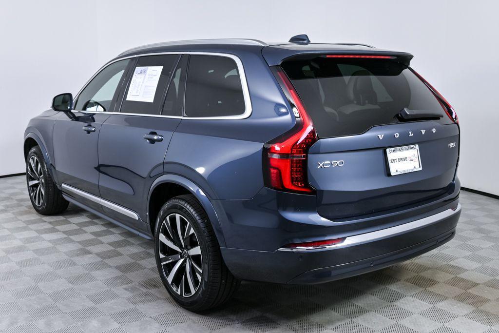 Volvo XC90 2025