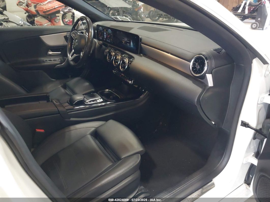 Mercedes-Benz CLA 2020