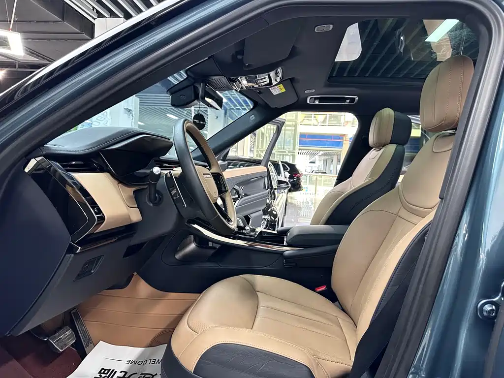 Land Rover Range Rover Sport 2023