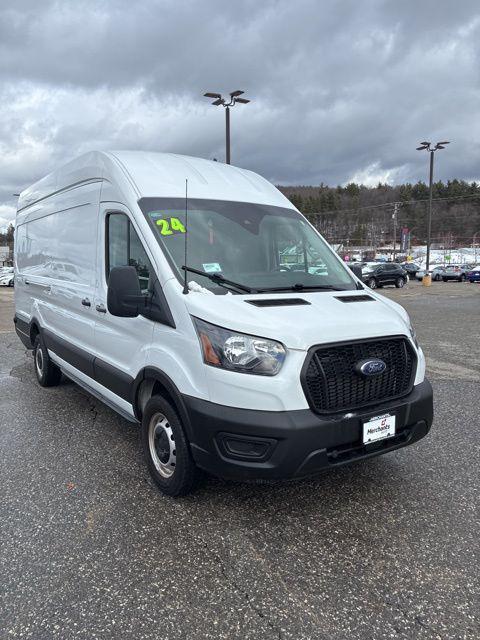 Ford Transit 2024
