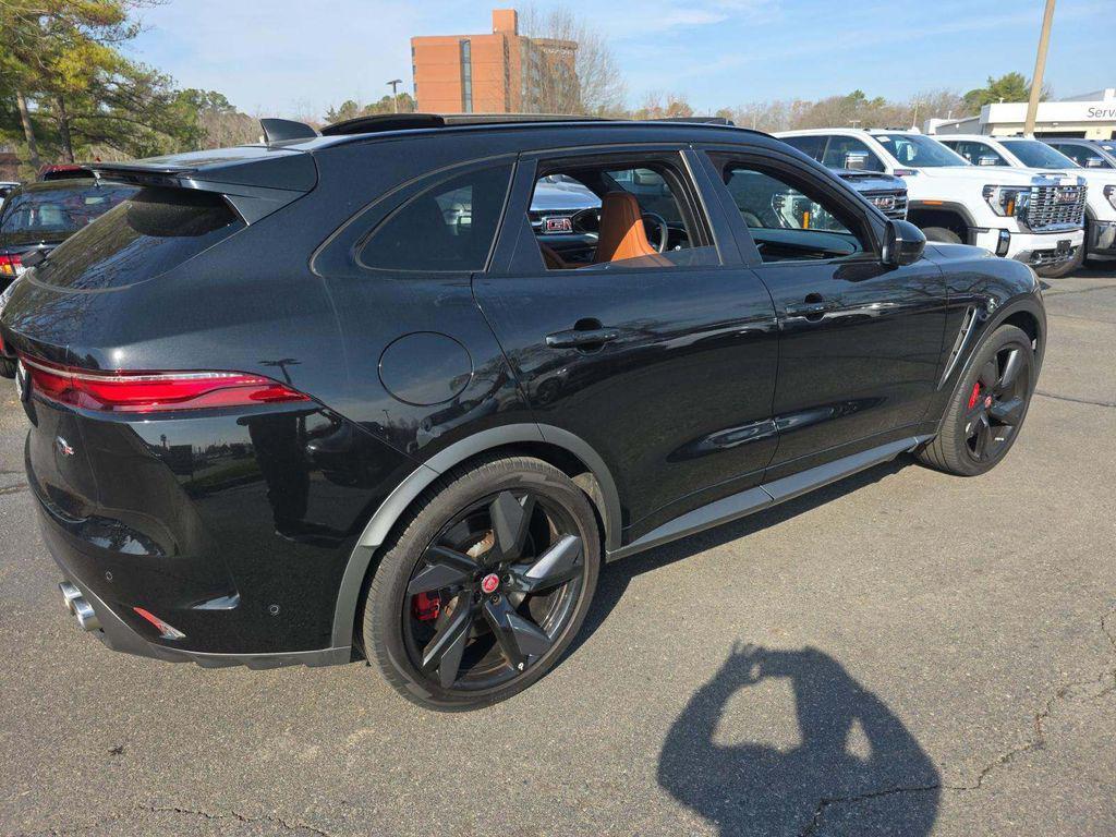 Jaguar F-Pace 2021