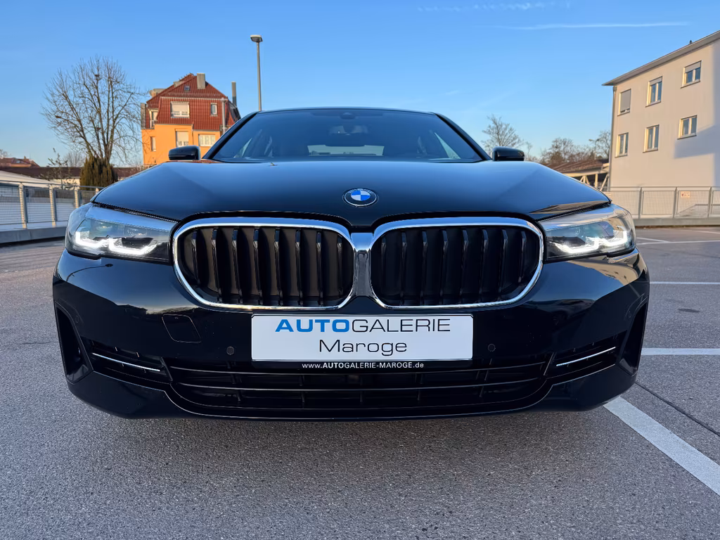 BMW 520 2022
