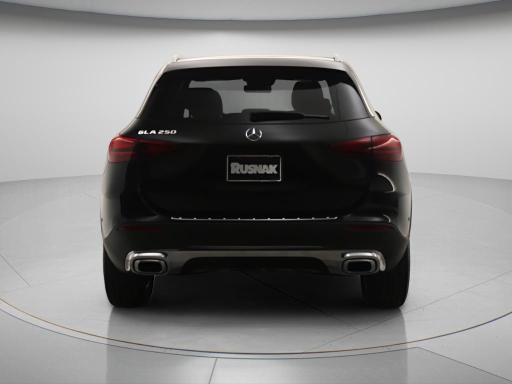 Mercedes-Benz GLA 250 2025