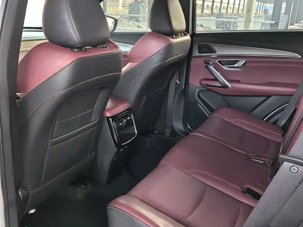 Jetour X70 PLUS 2023