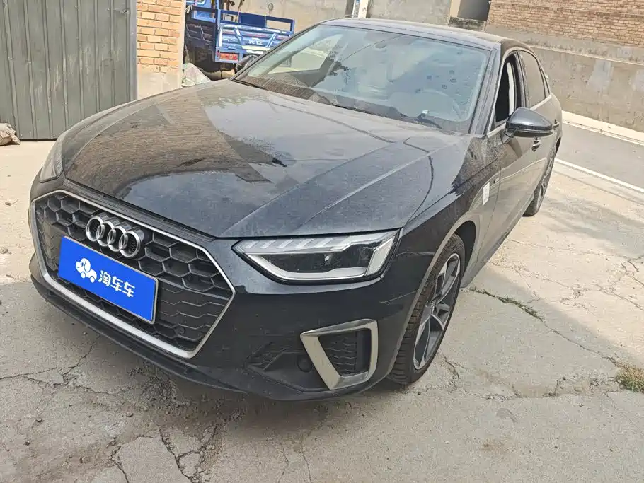 Audi A4 2021