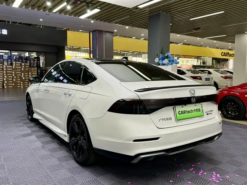 Honda Accord 2024