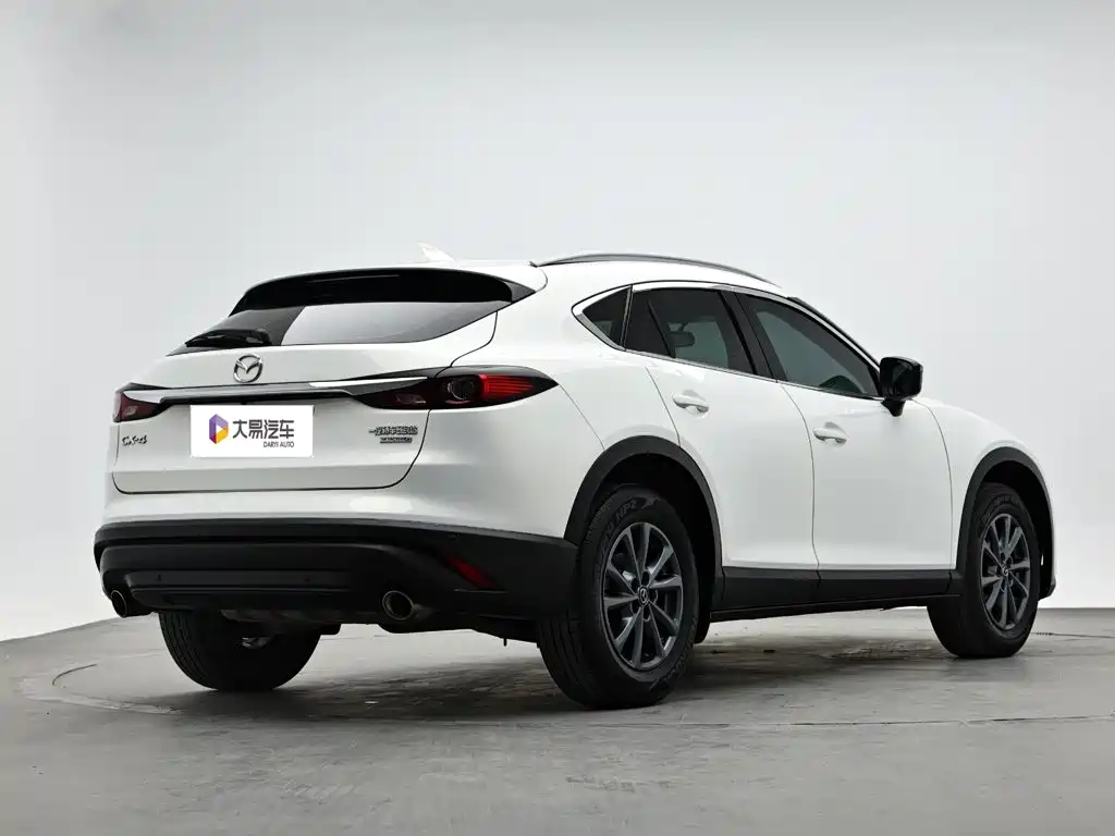 Mazda CX-4 2023