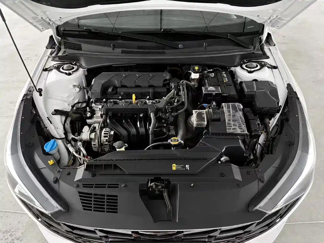 Hyundai Elantra 2022