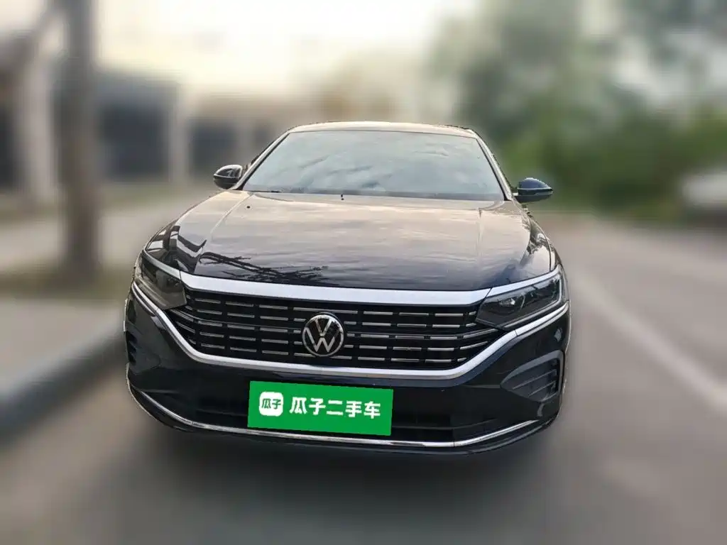 Volkswagen Passat 2024