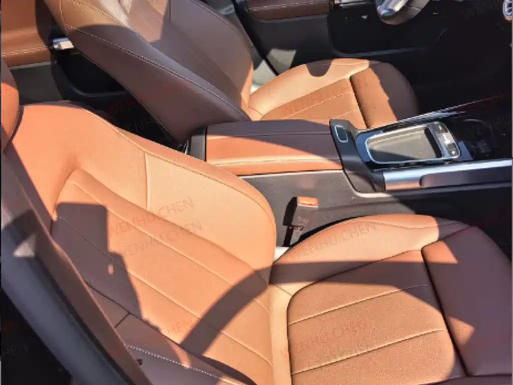 Mercedes-Benz EQB 2024