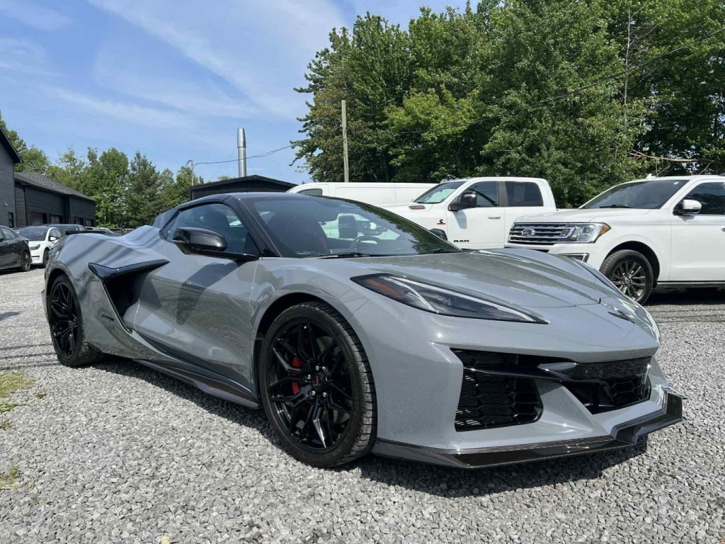 Chevrolet Corvette 2024