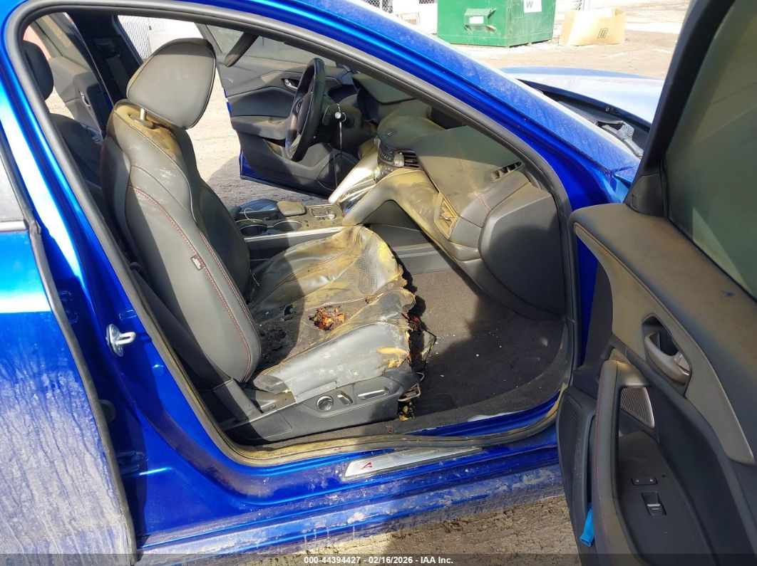 Acura TLX 2022