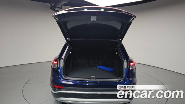 Audi Q4 e-tron 2023