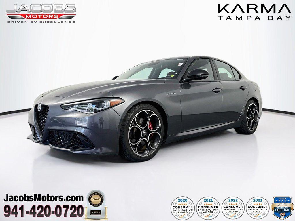 Alfa Romeo Giulia 2024