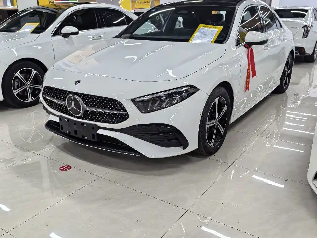 Mercedes-Benz A-Класс 2023