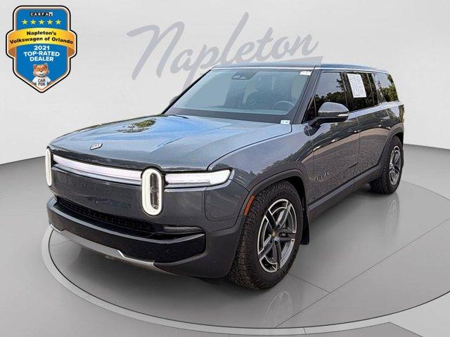 Rivian R1S 2025