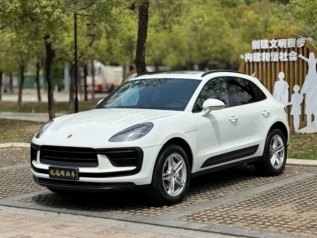 Porsche Macan 2024