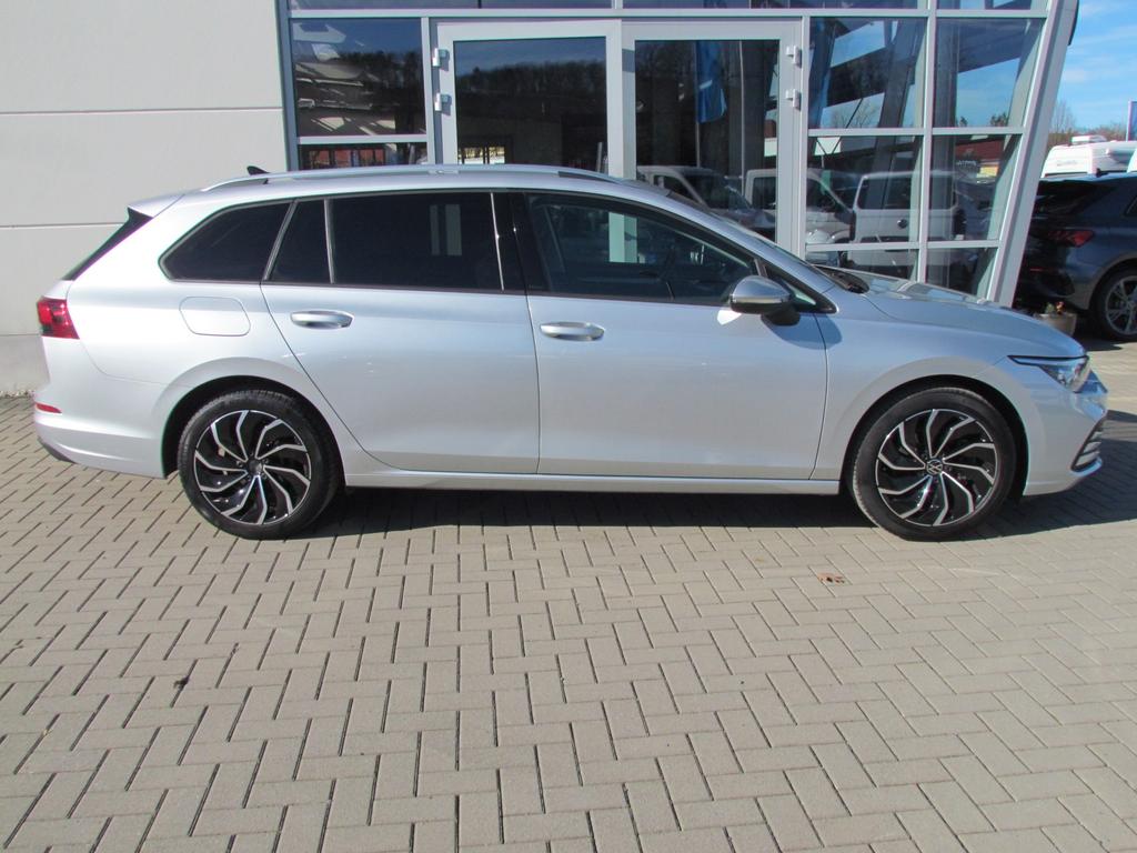 Volkswagen Golf 2022