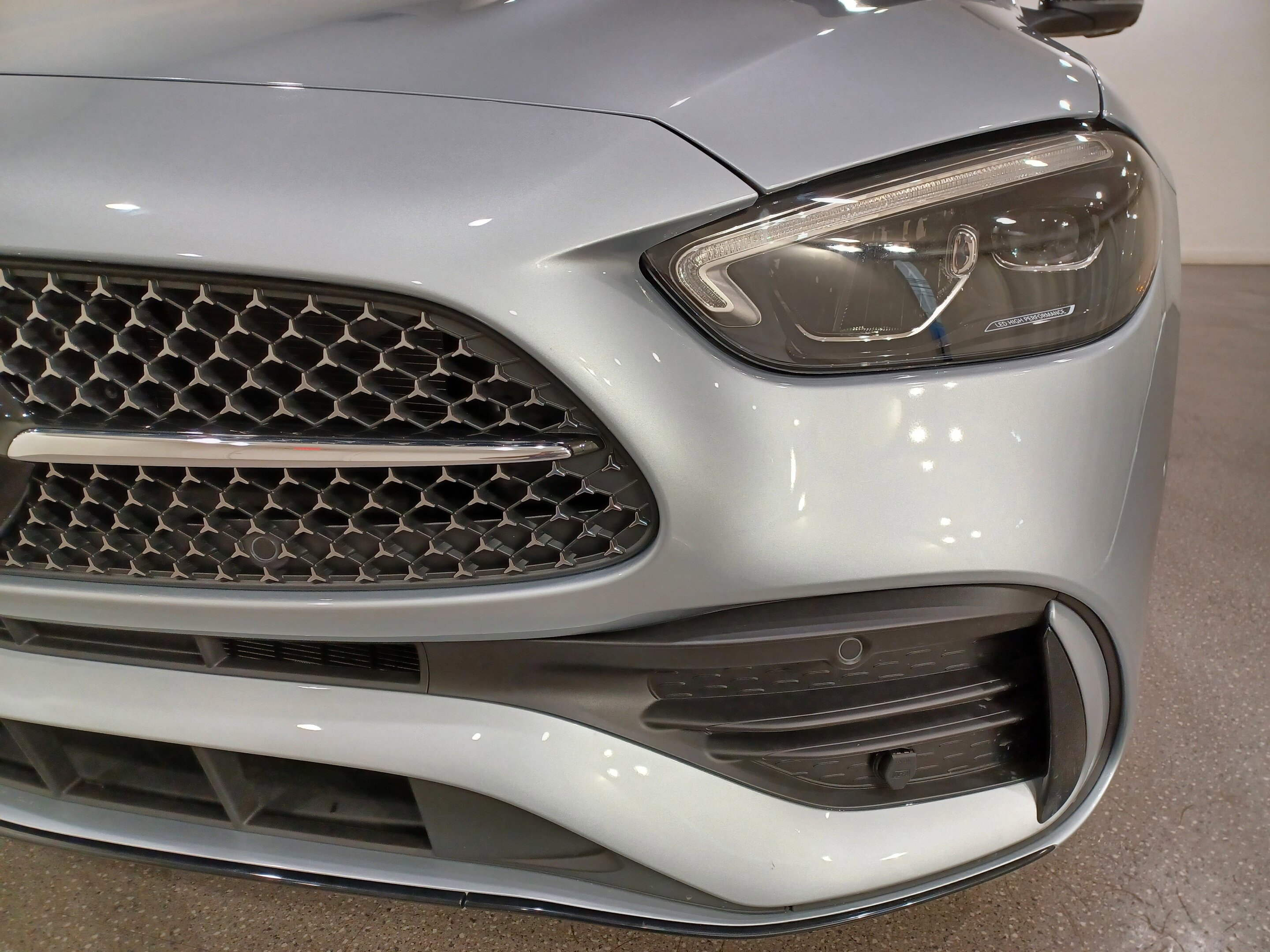 Mercedes-Benz C-Класс 2024
