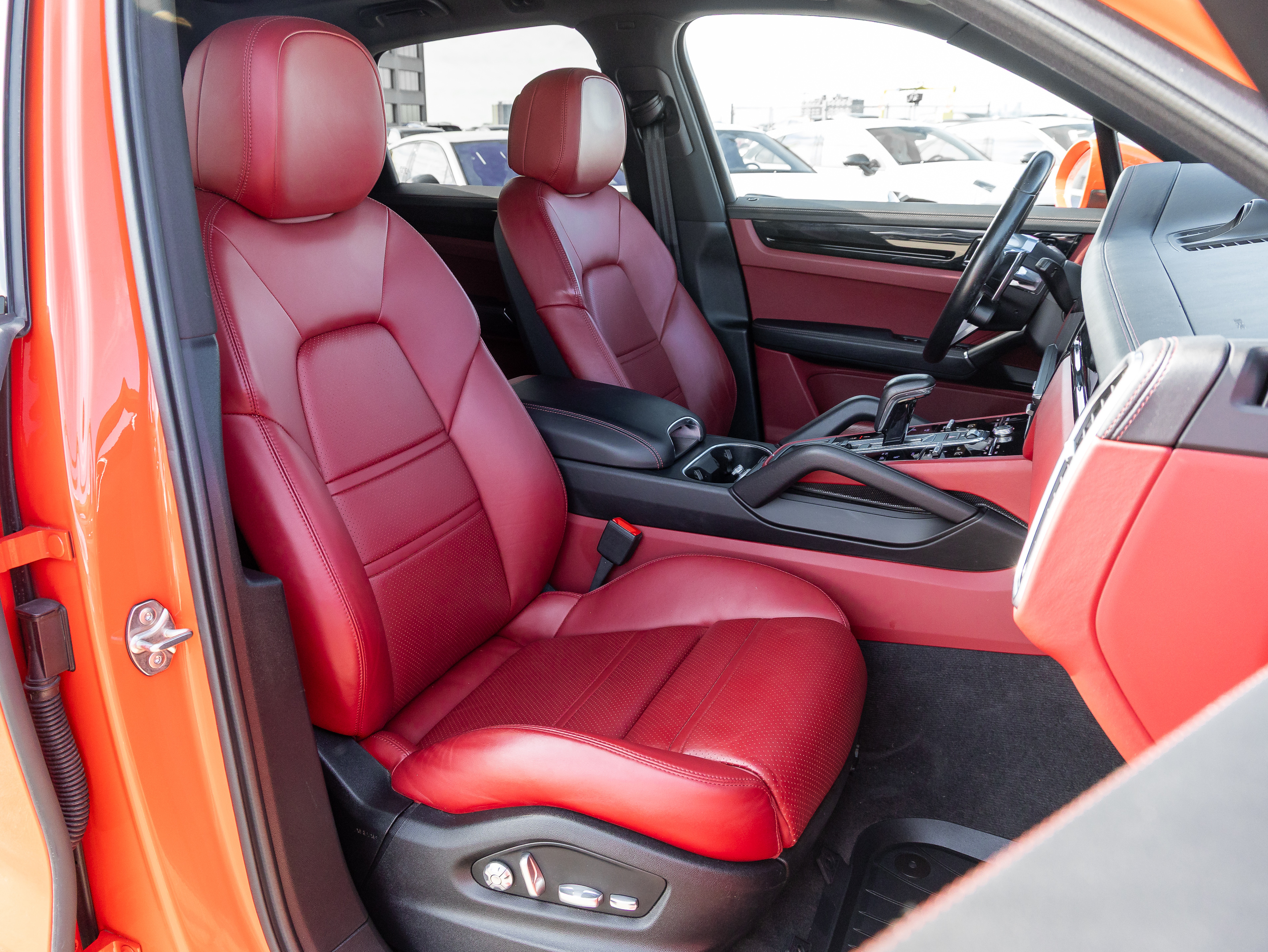 Porsche Cayenne 2021