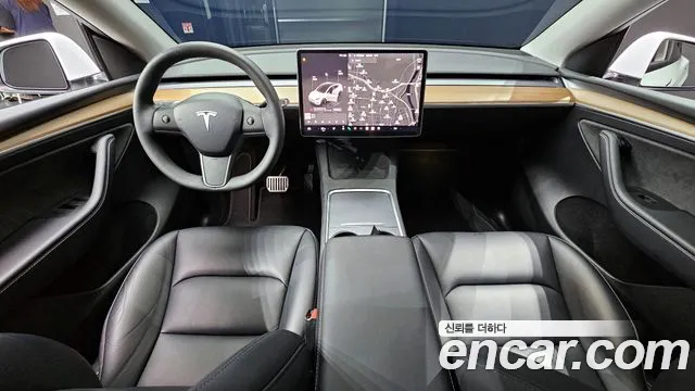 Tesla Model Y 2023