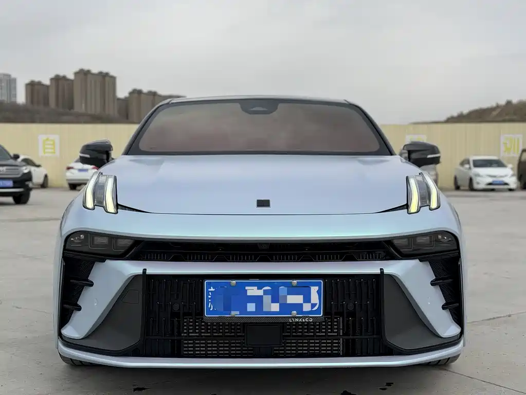 Lynk & Co 03 2023