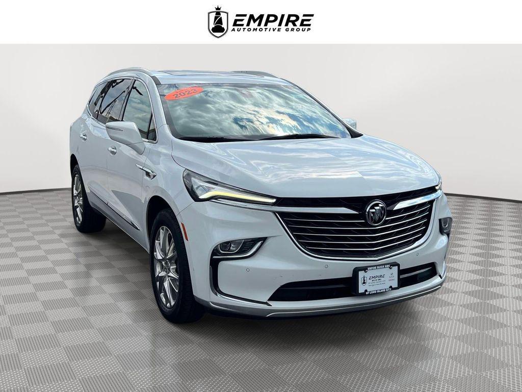 Buick Enclave 2023