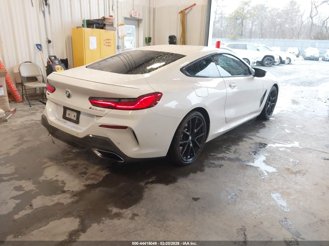 BMW M850 2024