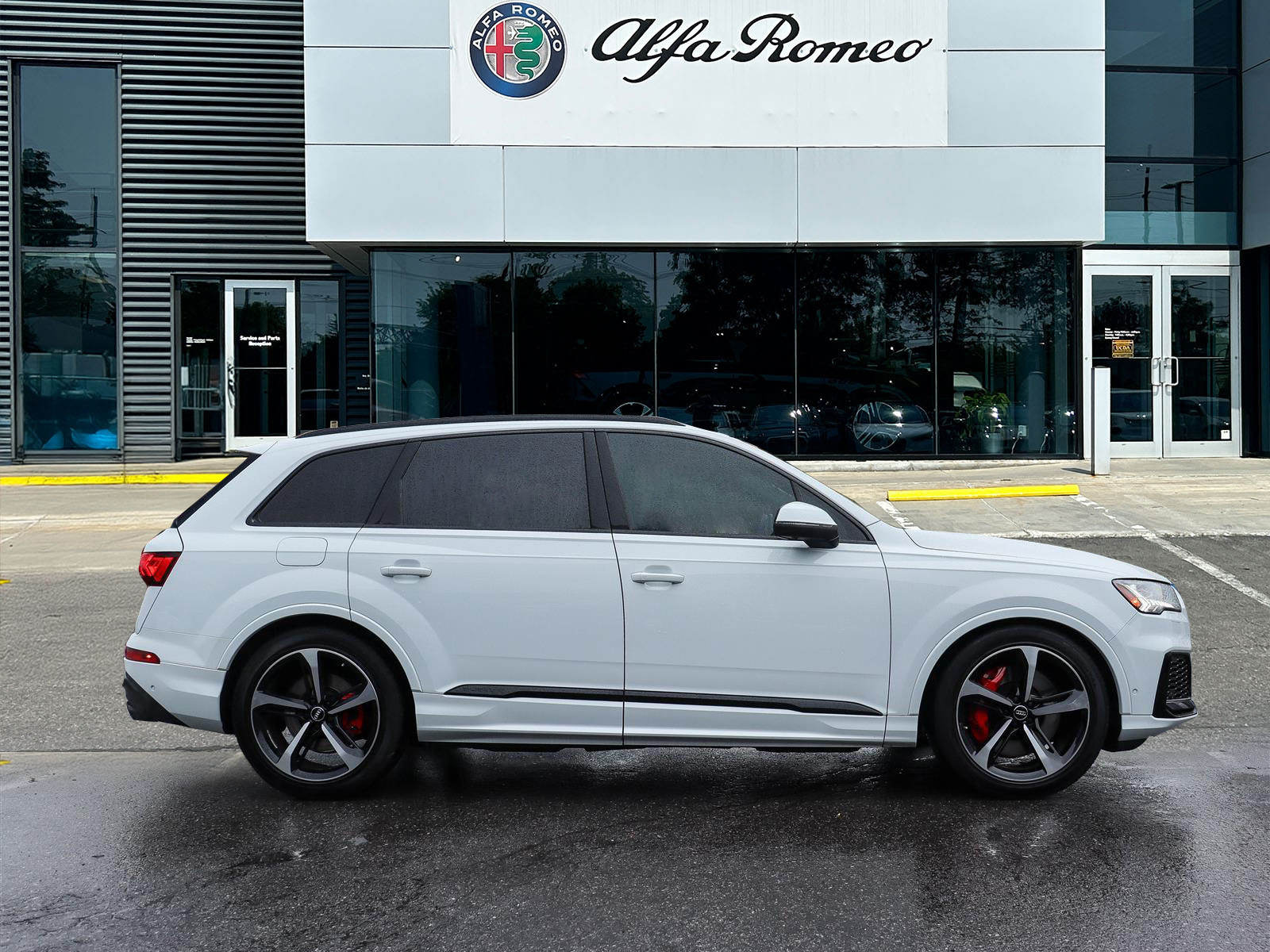 Audi SQ7 2023