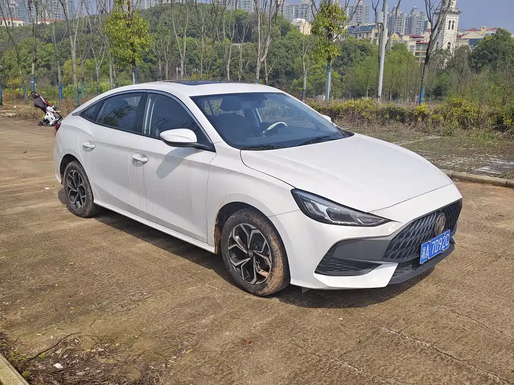 MG MG5 2023