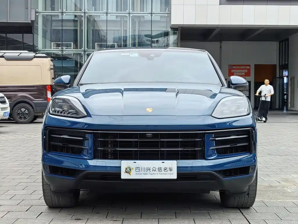 Porsche Cayenne 2024