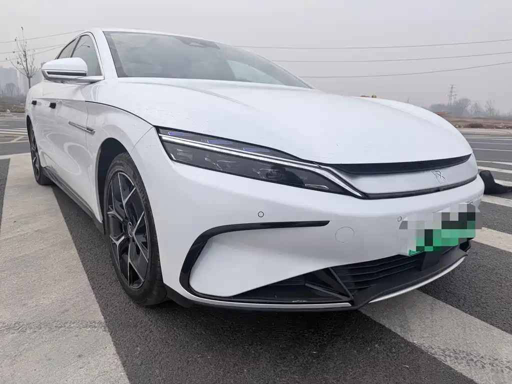 BYD Han 2024