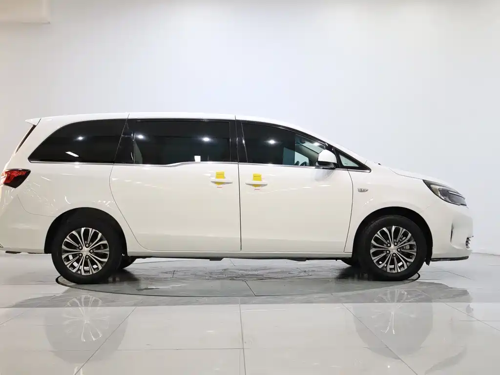 Buick GL8 2021