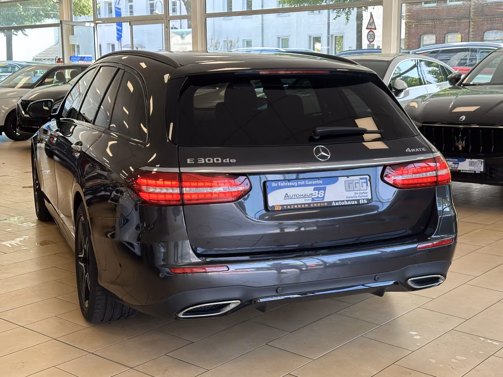Mercedes-Benz E 300 2021