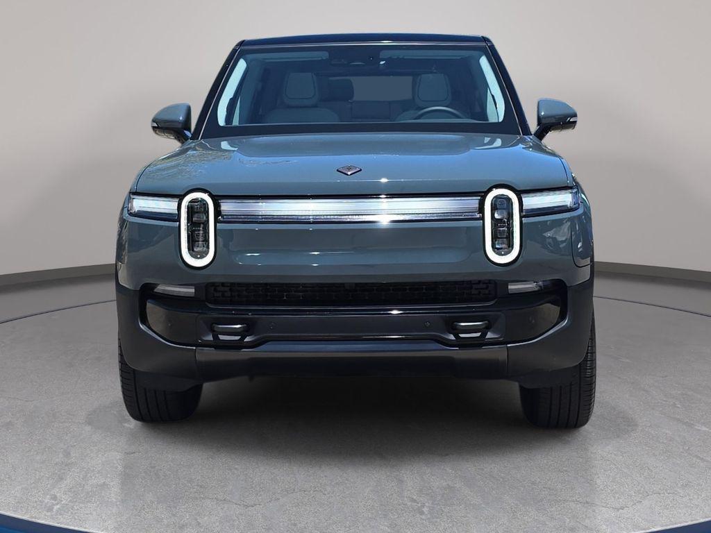 Rivian R1S 2025