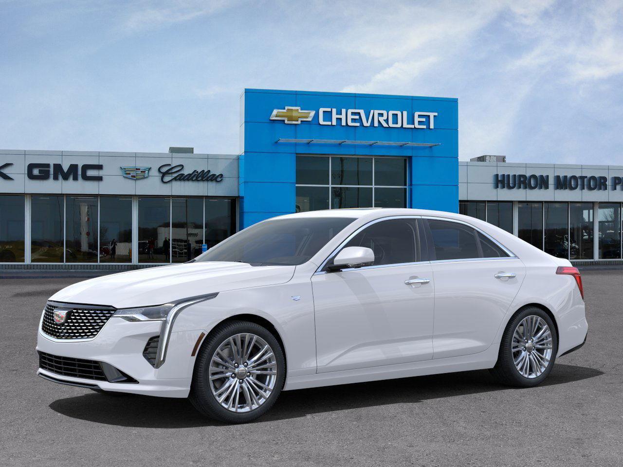 Cadillac CT4 2025