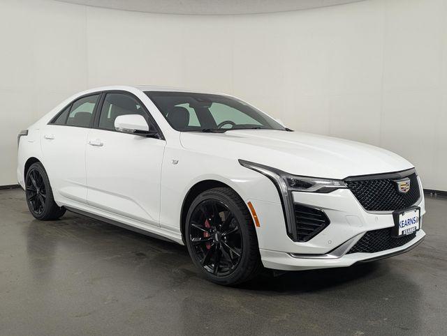 Cadillac CT4 2021