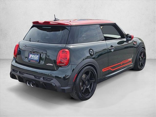 Mini Hardtop 2024