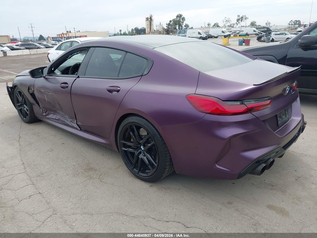 BMW M8 2024