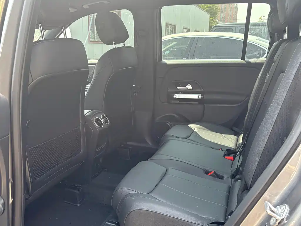Mercedes-Benz GLB 2022