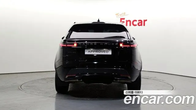 Land Rover Range Rover Velar 2024