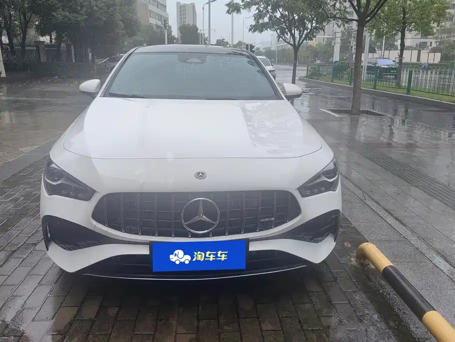 Mercedes-Benz CLA 2024