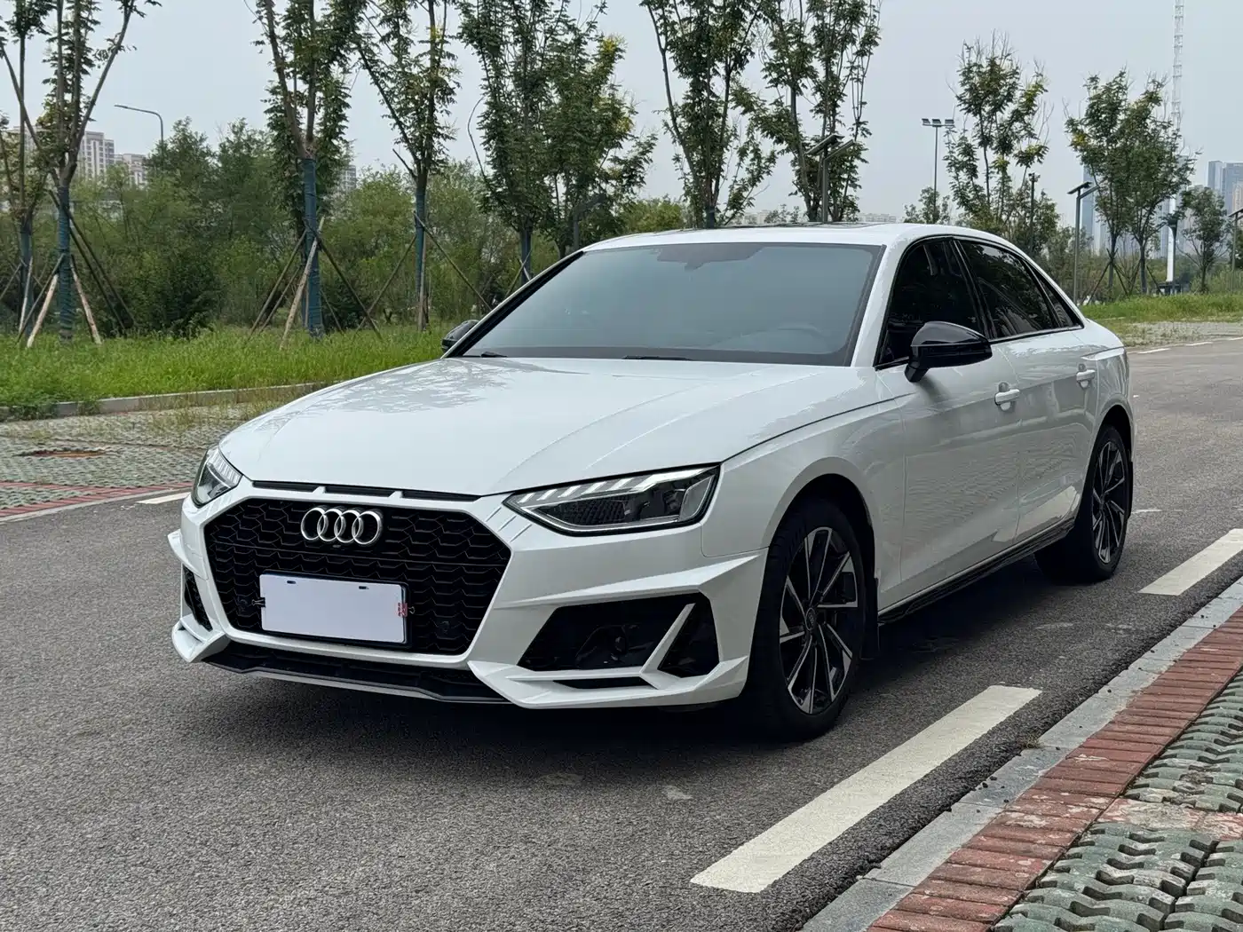 Audi A4 2023