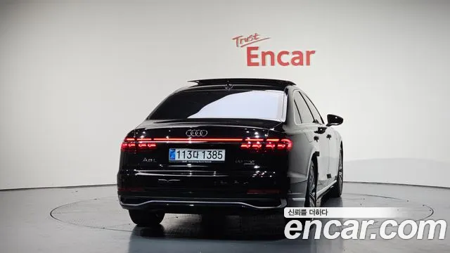 Audi A8 2023