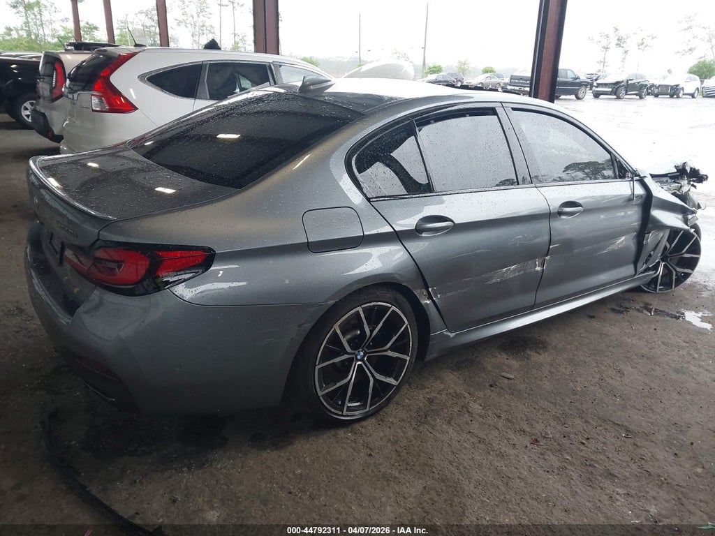 BMW M550 2021