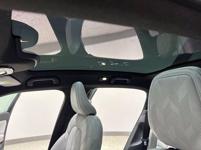 Polestar 2 2024